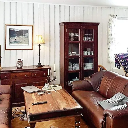 6 Person Holiday In Tessanden